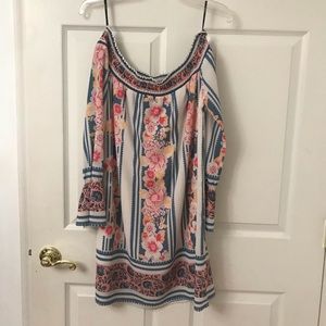 F21 Off the Shoulder Patterned Floral Dress